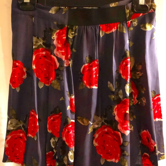 PINS & NEEDLES Flowered Skater Skirt - Picture 1 of 3